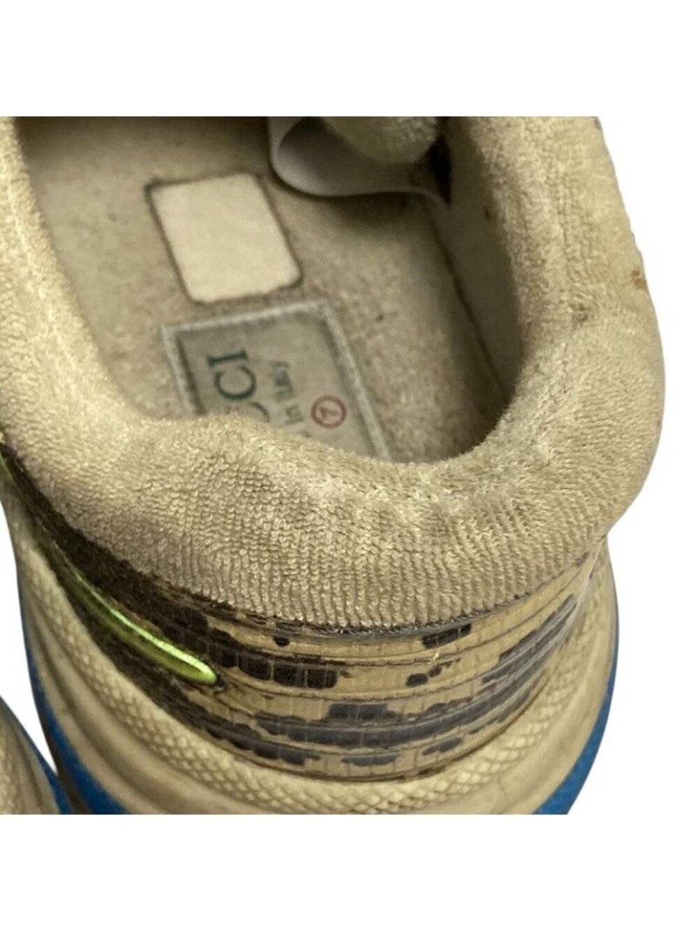 Gucci Ultra Space Sneakers 7 Brown - Picture 12 of 15